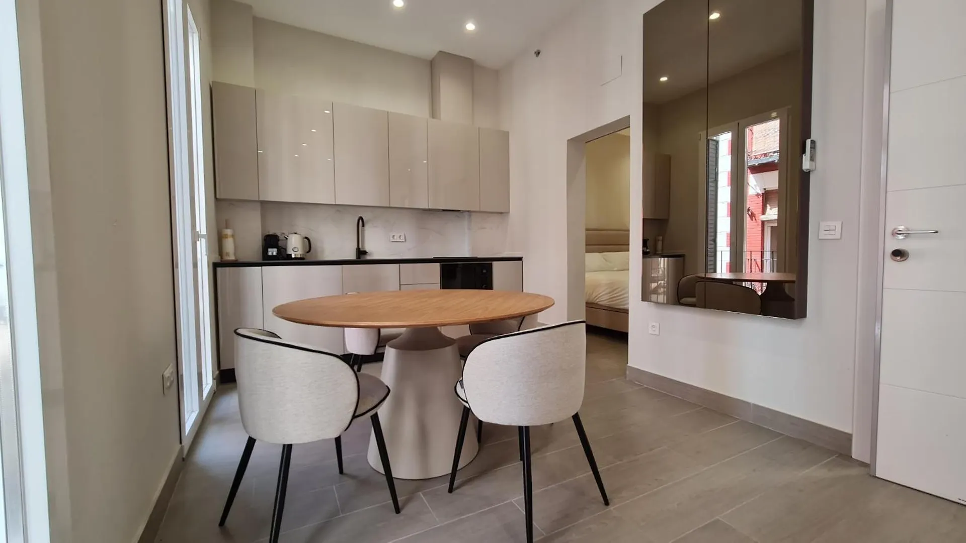 Navas 101 Cosmopolitan Loft Appartement Granada Spanje